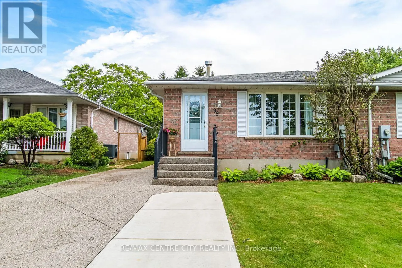 96 CARRIE CRESCENT