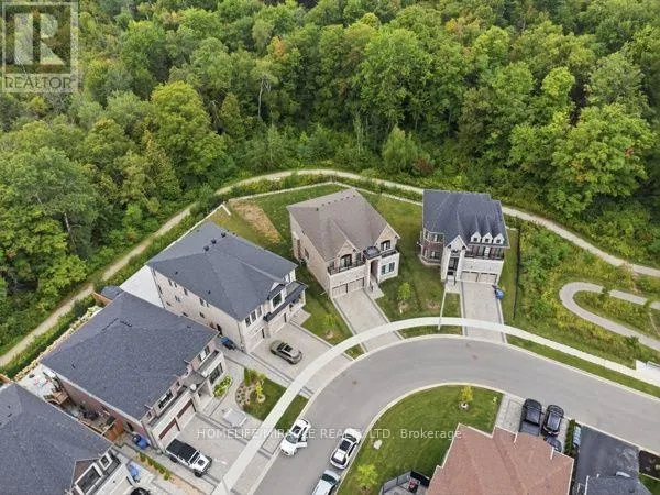 147 AMBROUS CRESCENT