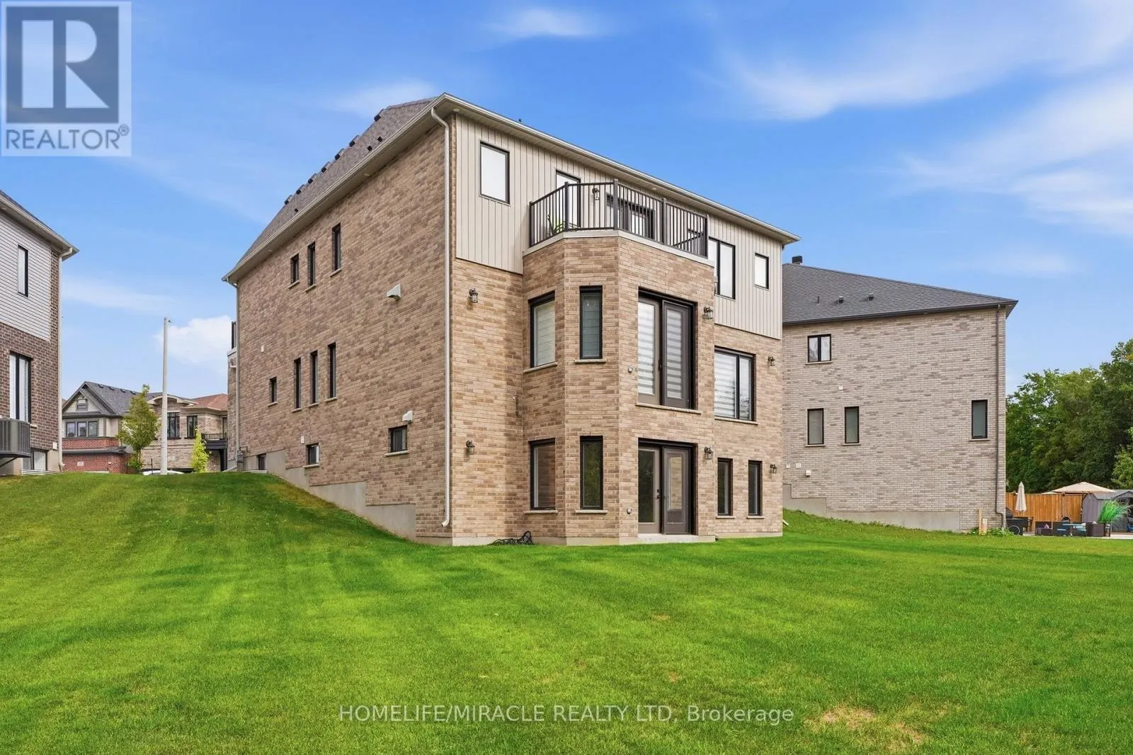 147 AMBROUS CRESCENT