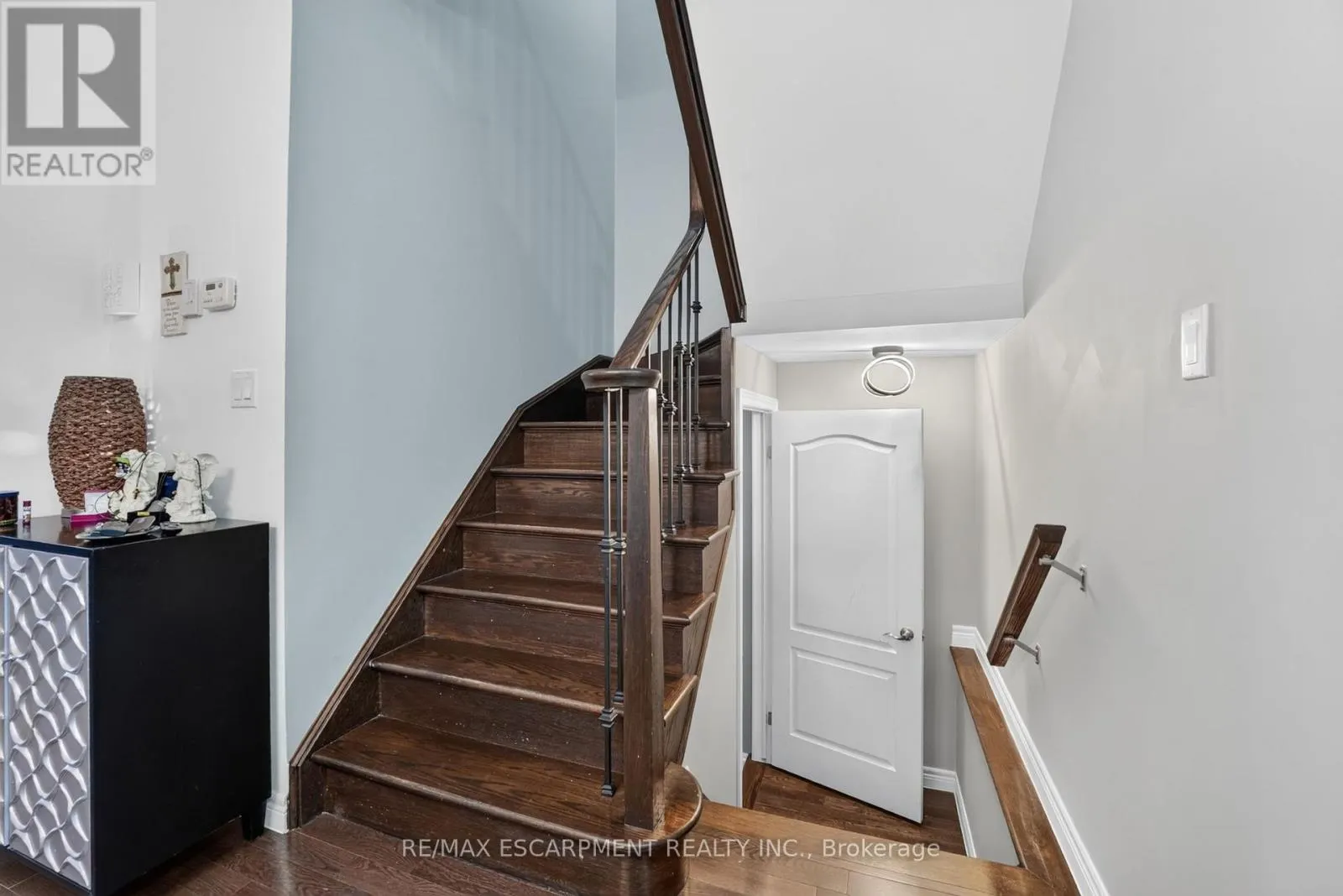 58 SUMMERBERRY WAY