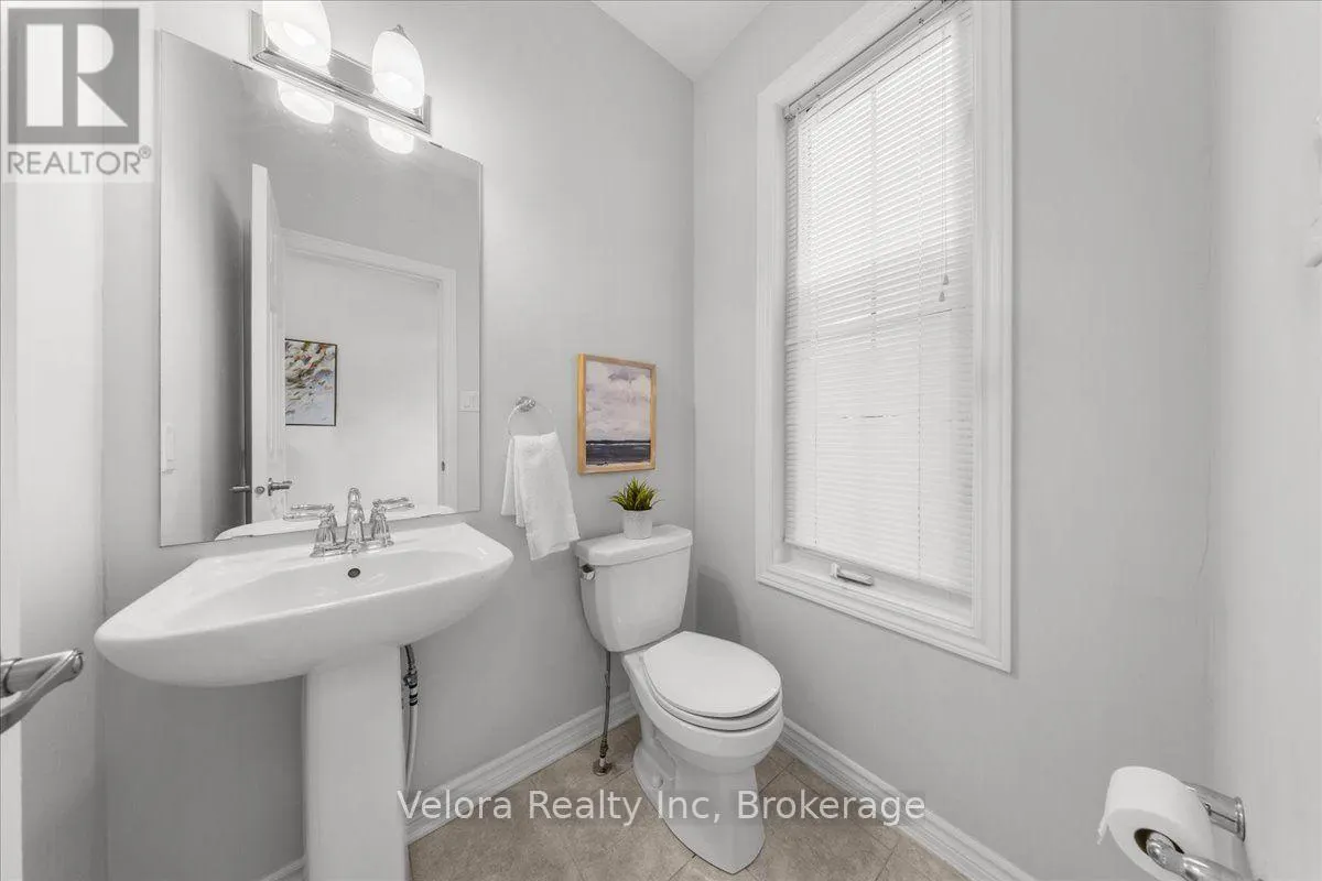 762 ROSEHILL AVENUE