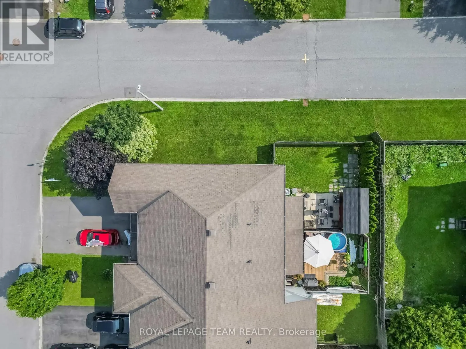 2224 ANGELICA AVENUE