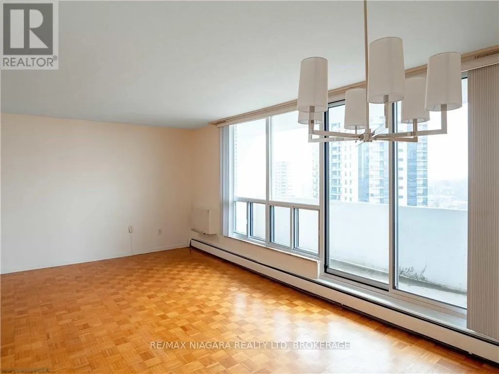 1002 - 35 TOWERING HEIGHTS BOULEVARD #1002