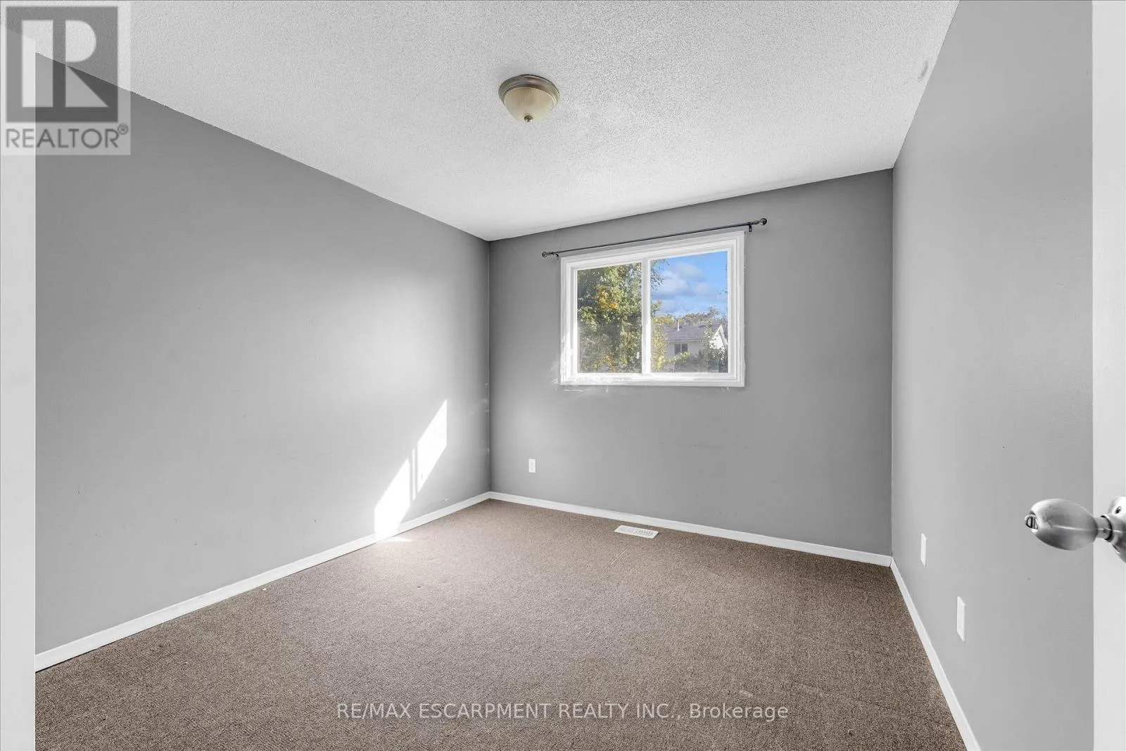 16 CRYSTAL COURT