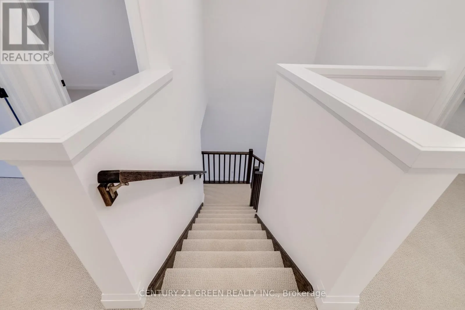 14 HOLDER DRIVE