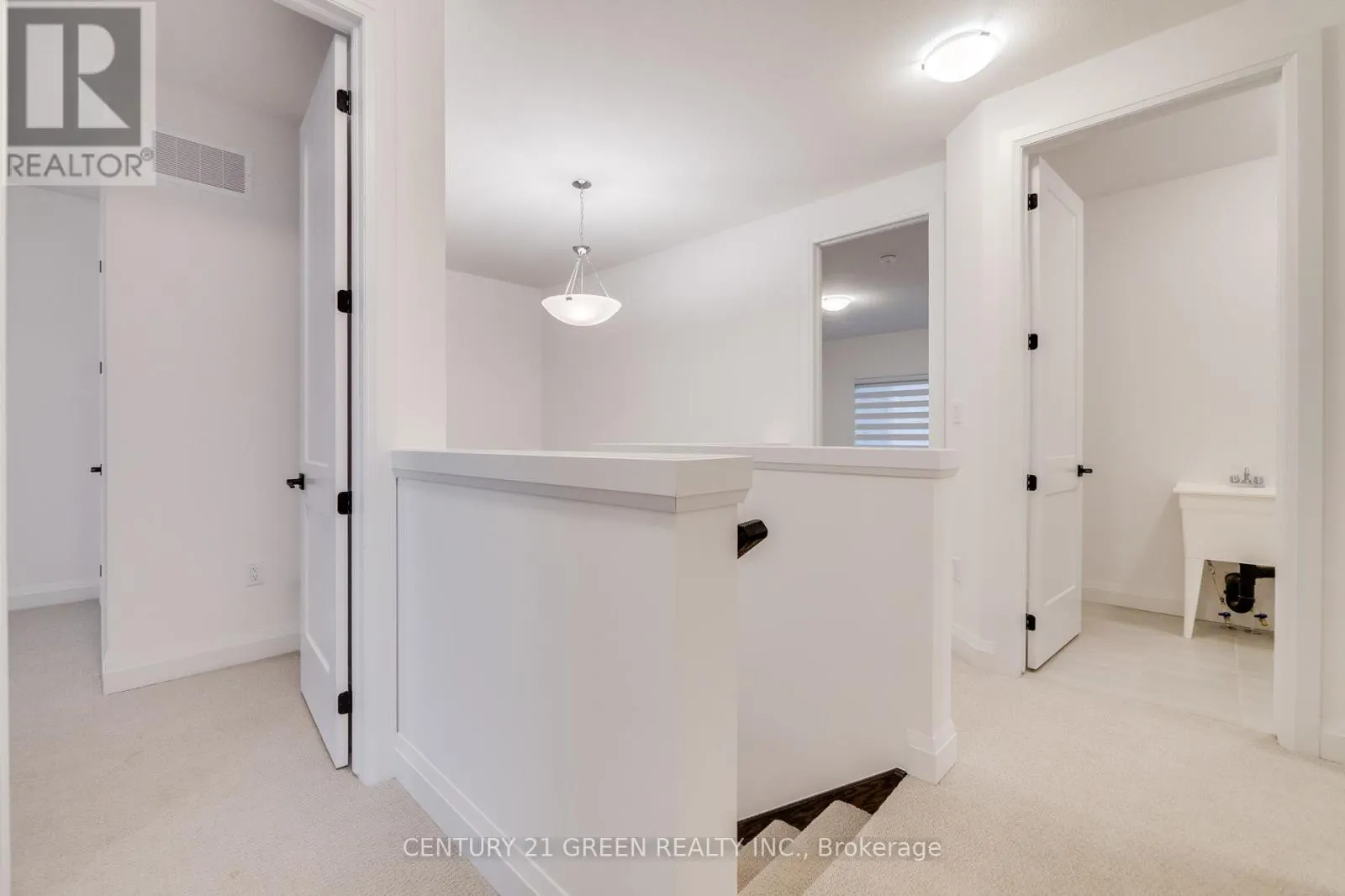 14 HOLDER DRIVE