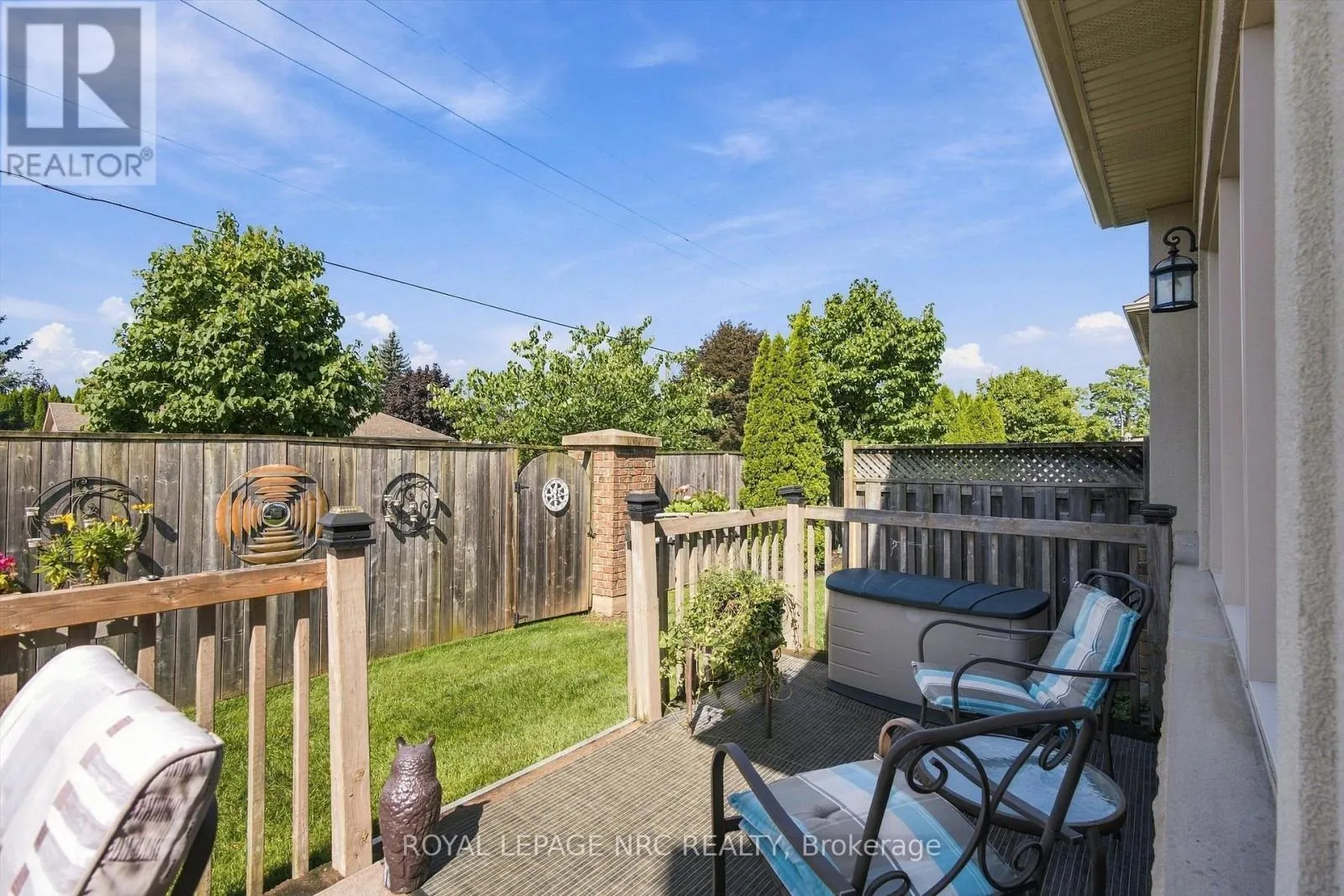 8 - 3232 MONTROSE ROAD #8