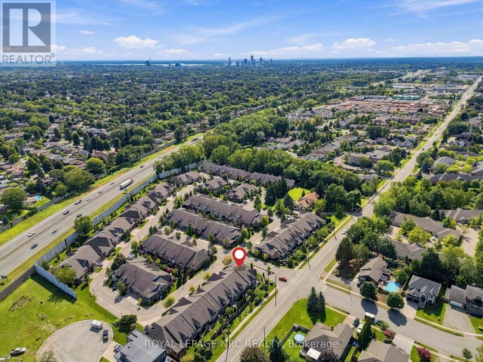 8 - 3232 MONTROSE ROAD #8