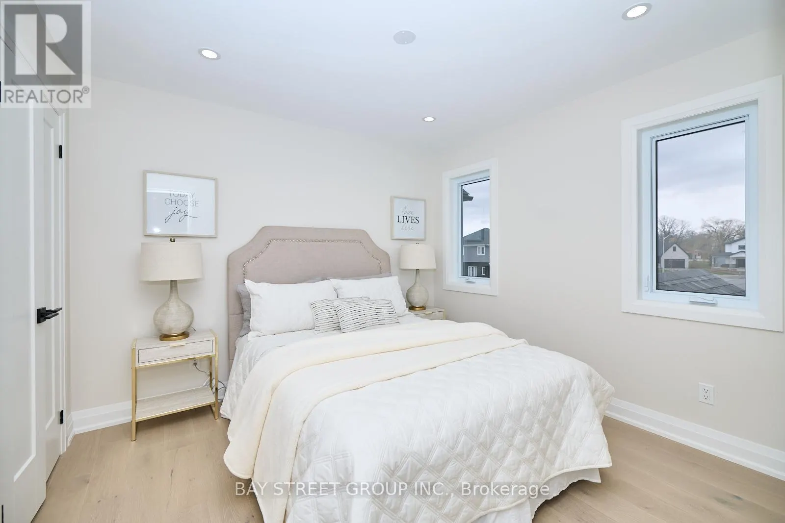 4229 MANSON LANE