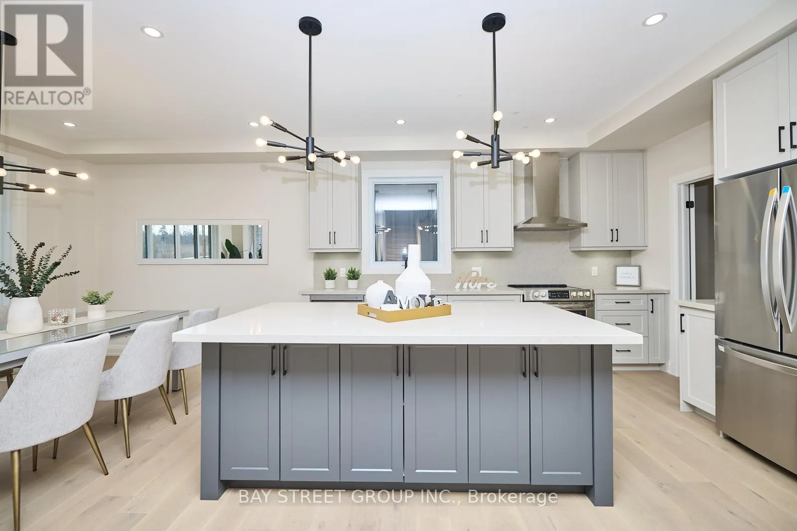 4229 MANSON LANE