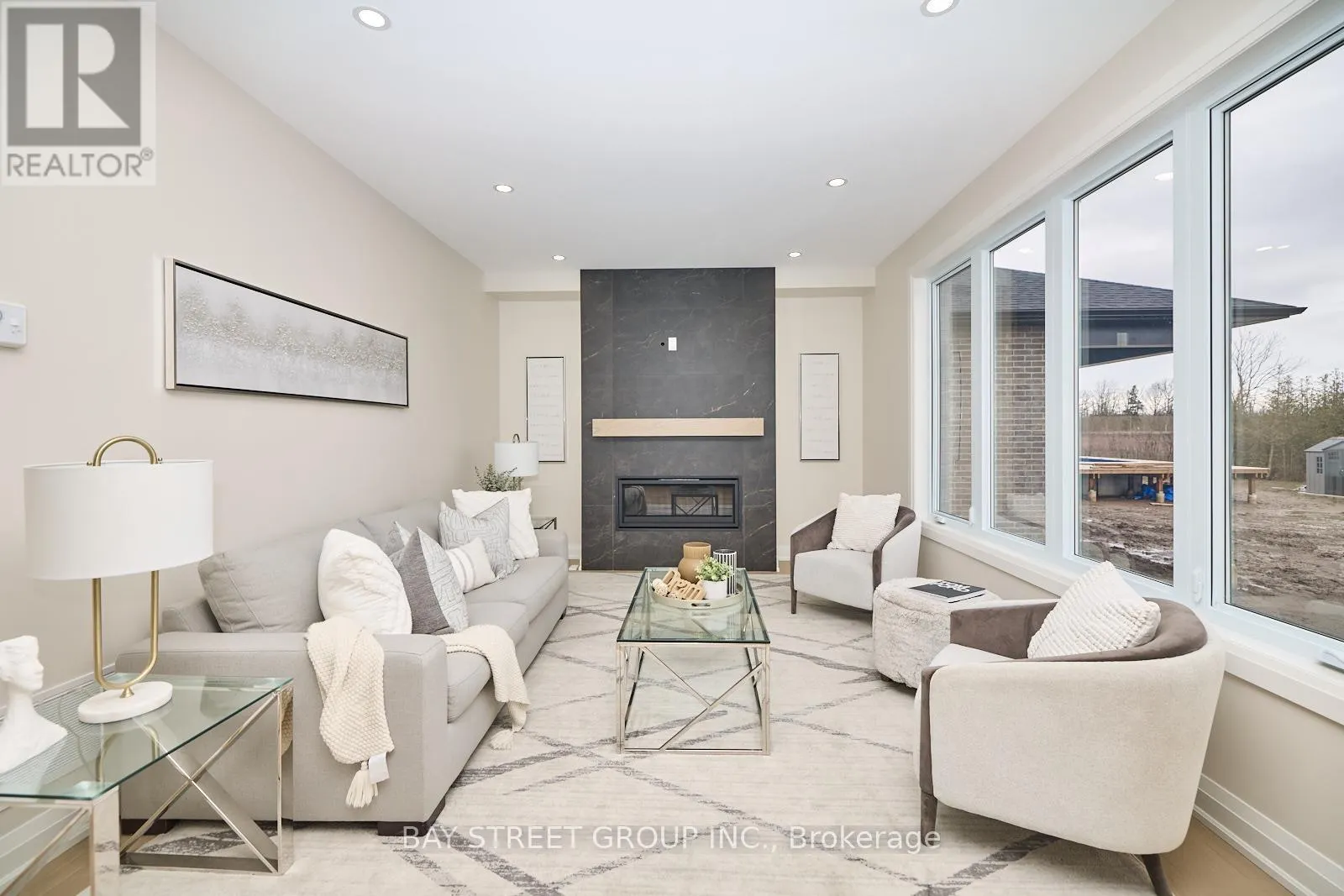4229 MANSON LANE