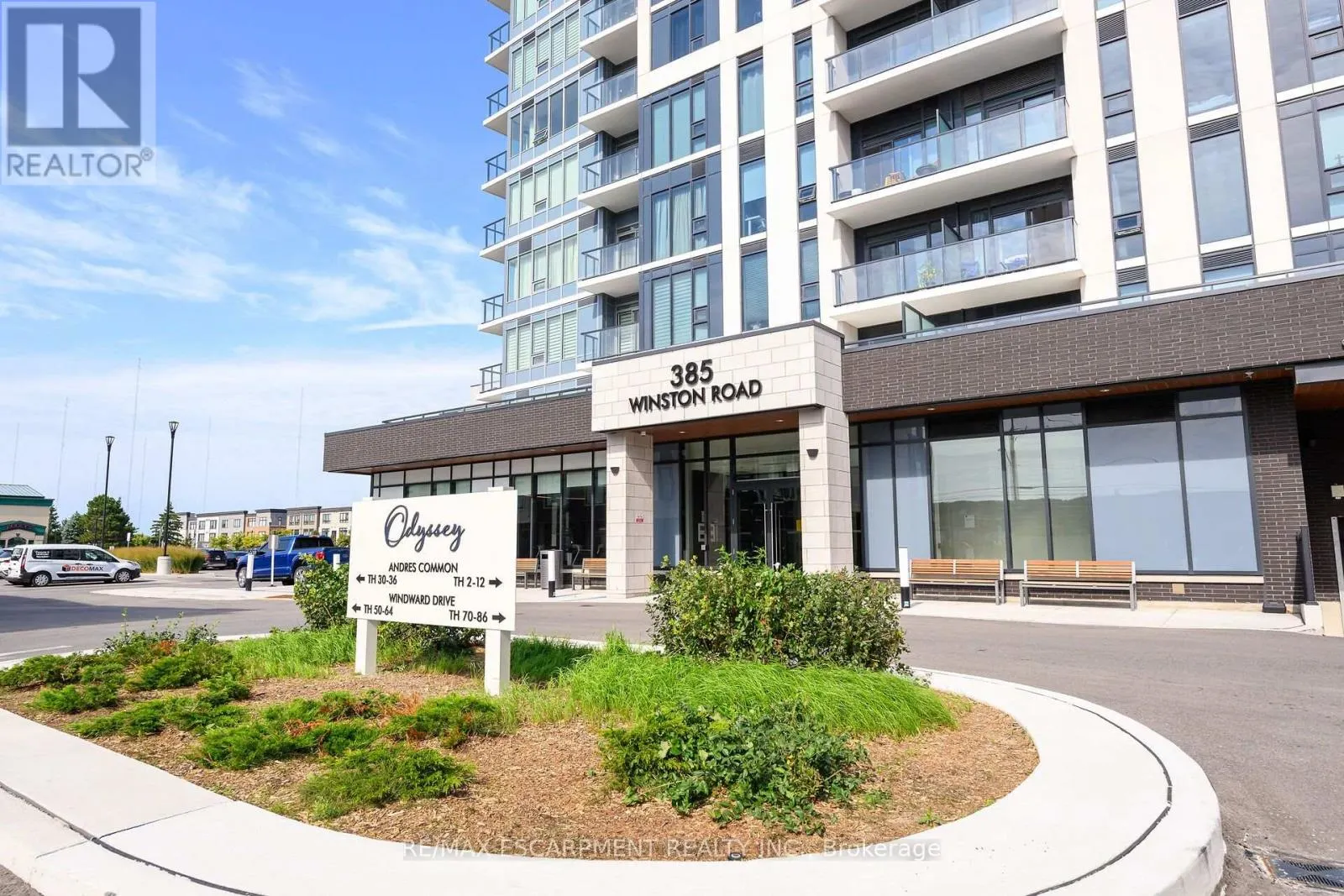 804 - 385 WINSTON ROAD