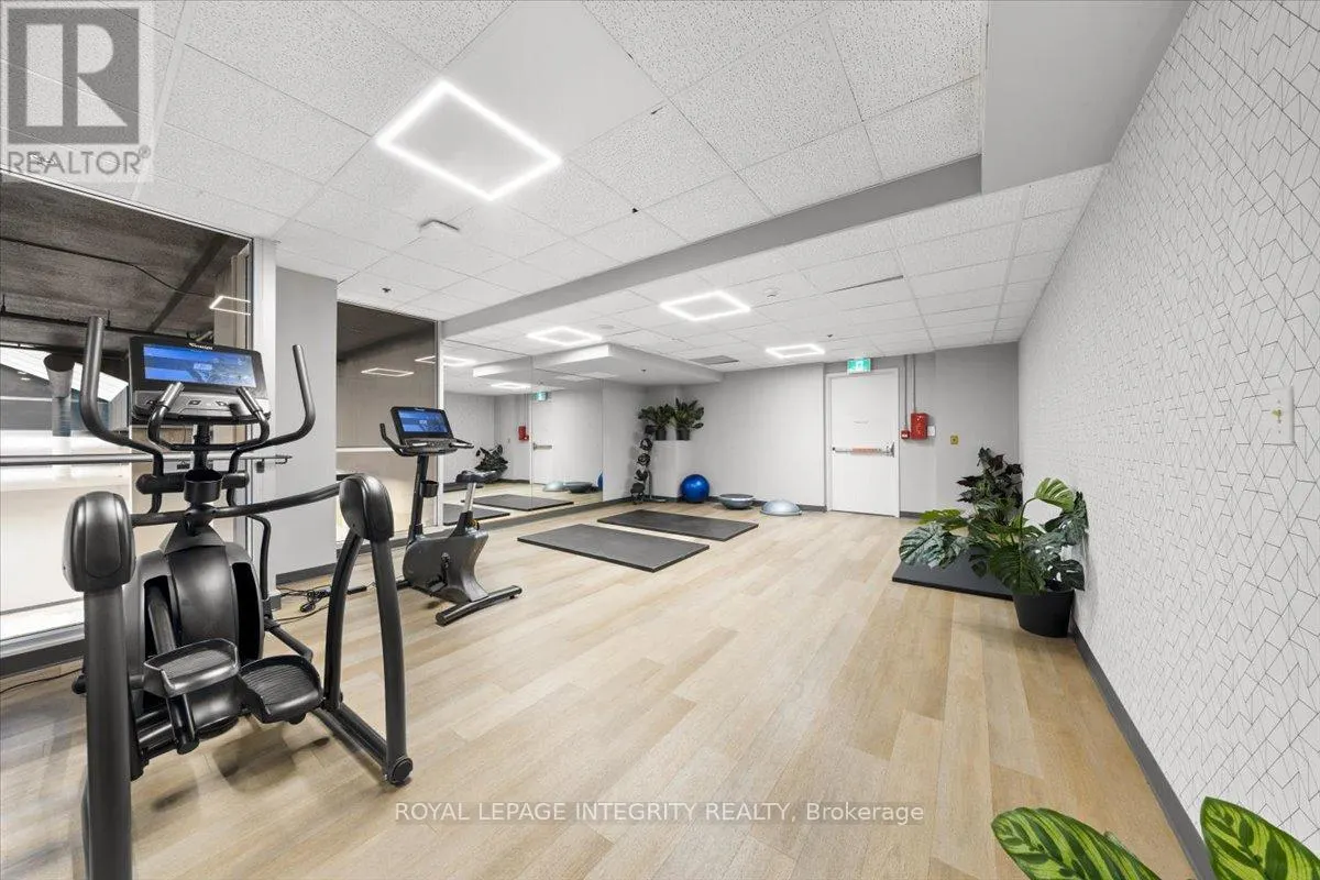 1204 - 161 LAURIER AVENUE W
