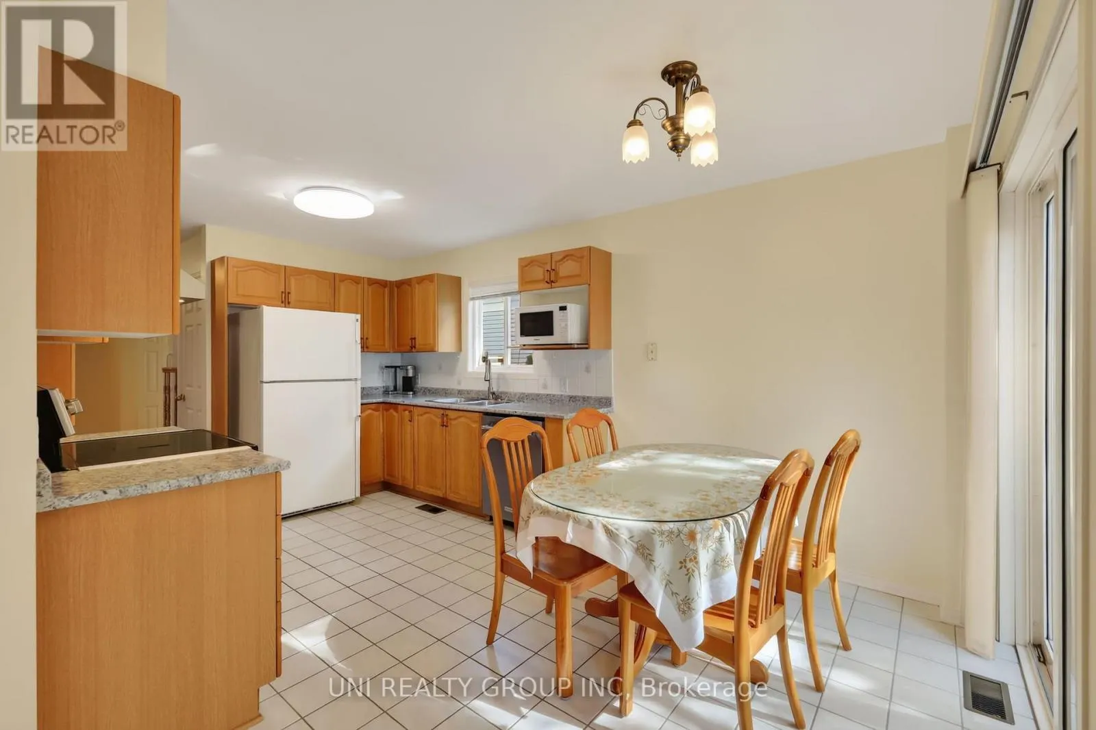 43 CRYSTAL PARK CRESCENT