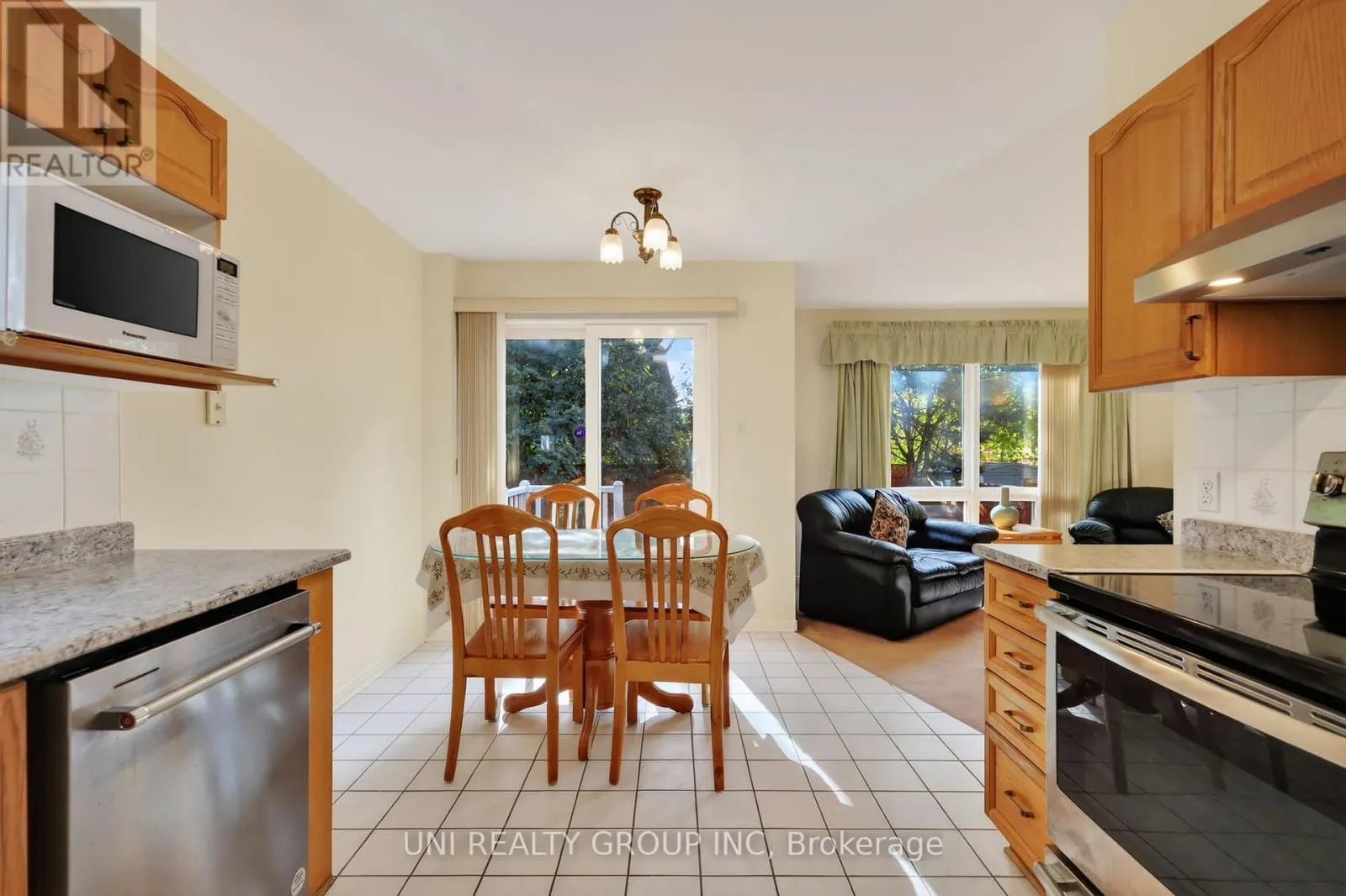 43 CRYSTAL PARK CRESCENT