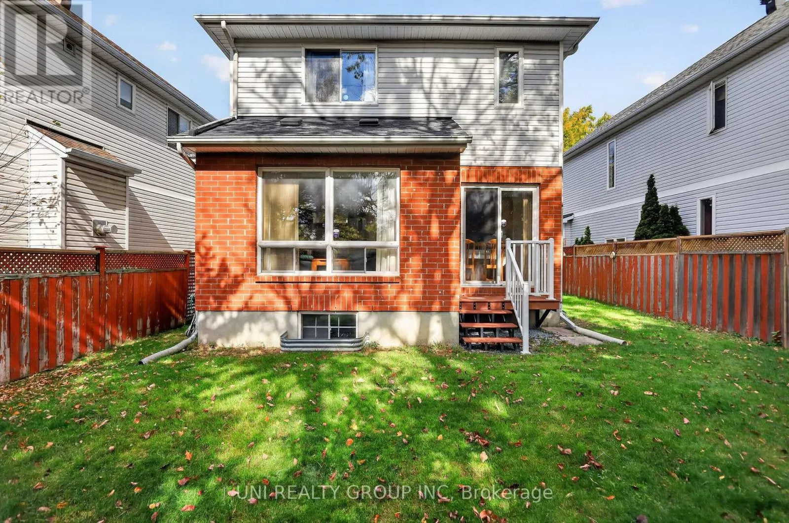 43 CRYSTAL PARK CRESCENT