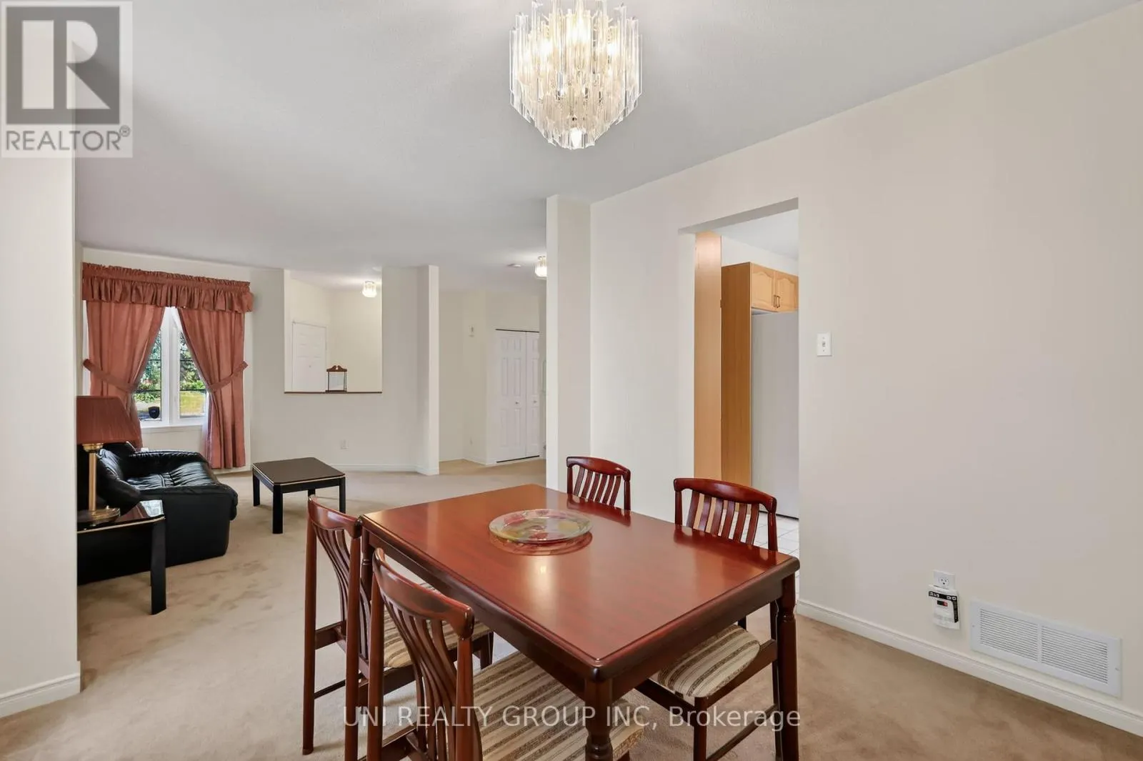 43 CRYSTAL PARK CRESCENT