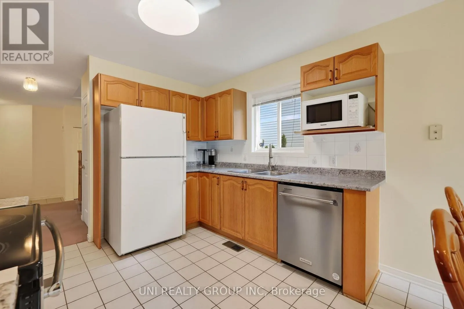 43 CRYSTAL PARK CRESCENT