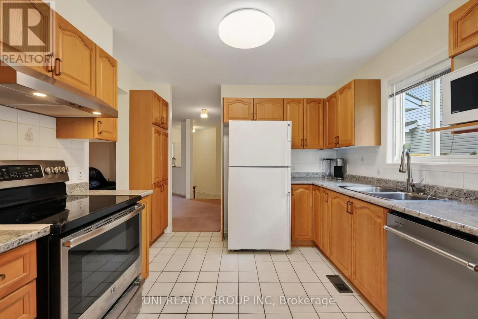 43 CRYSTAL PARK CRESCENT