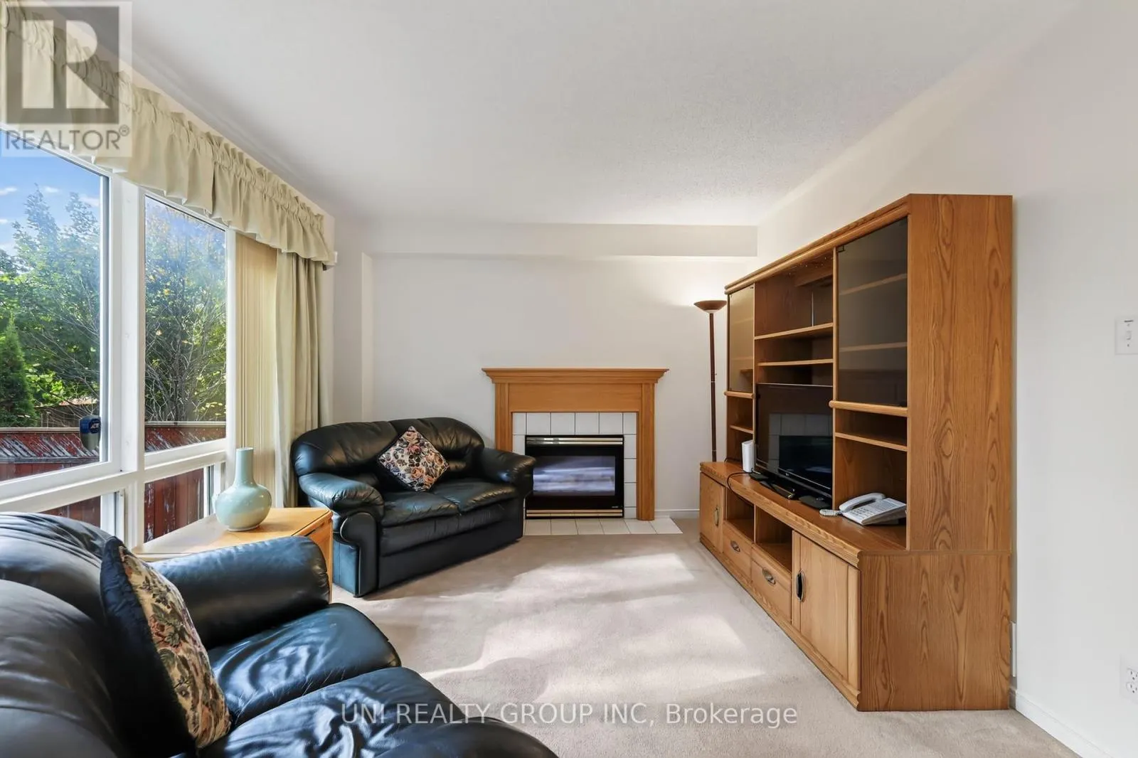 43 CRYSTAL PARK CRESCENT