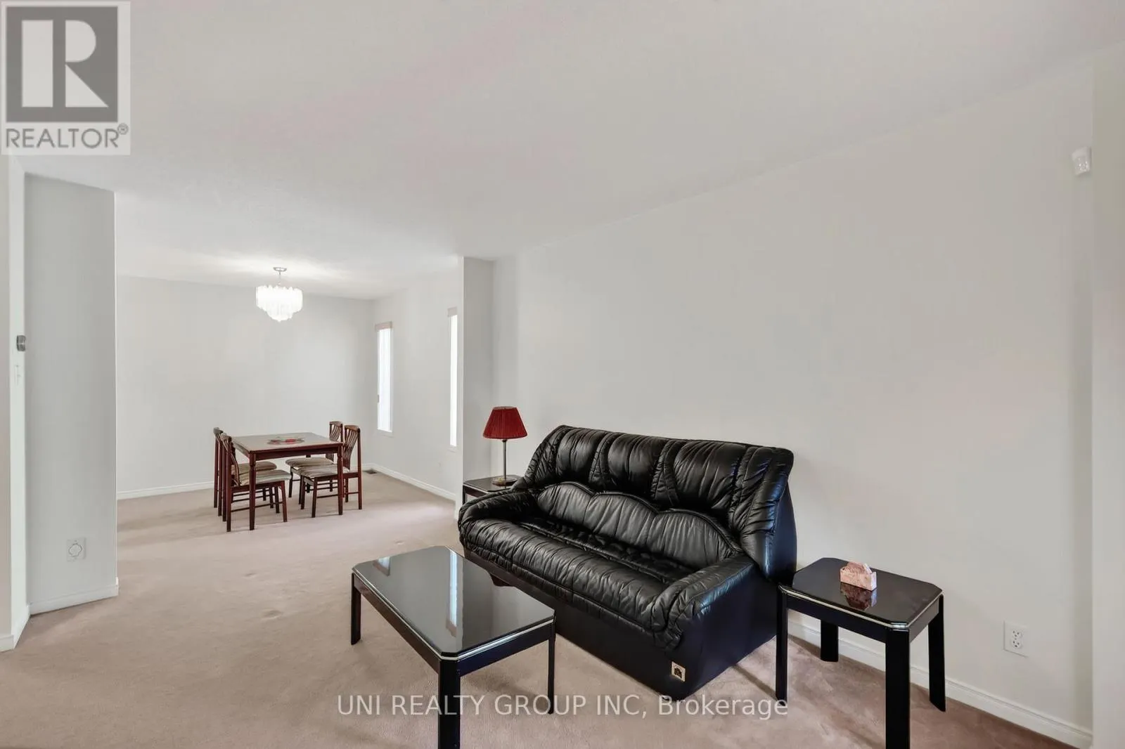 43 CRYSTAL PARK CRESCENT