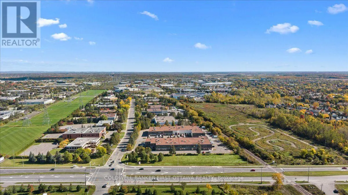 31 - 2000 THURSTON DRIVE