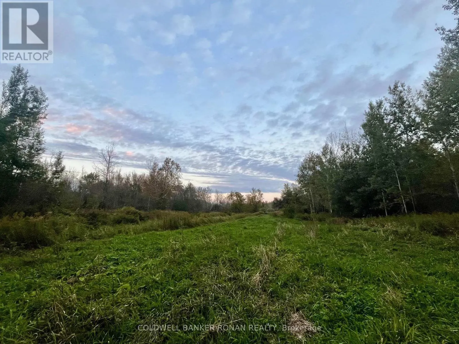 345198 15 SIDE ROAD