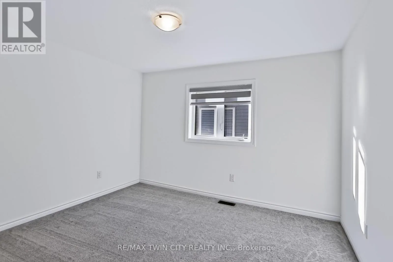 1 ROWLEY STREET
