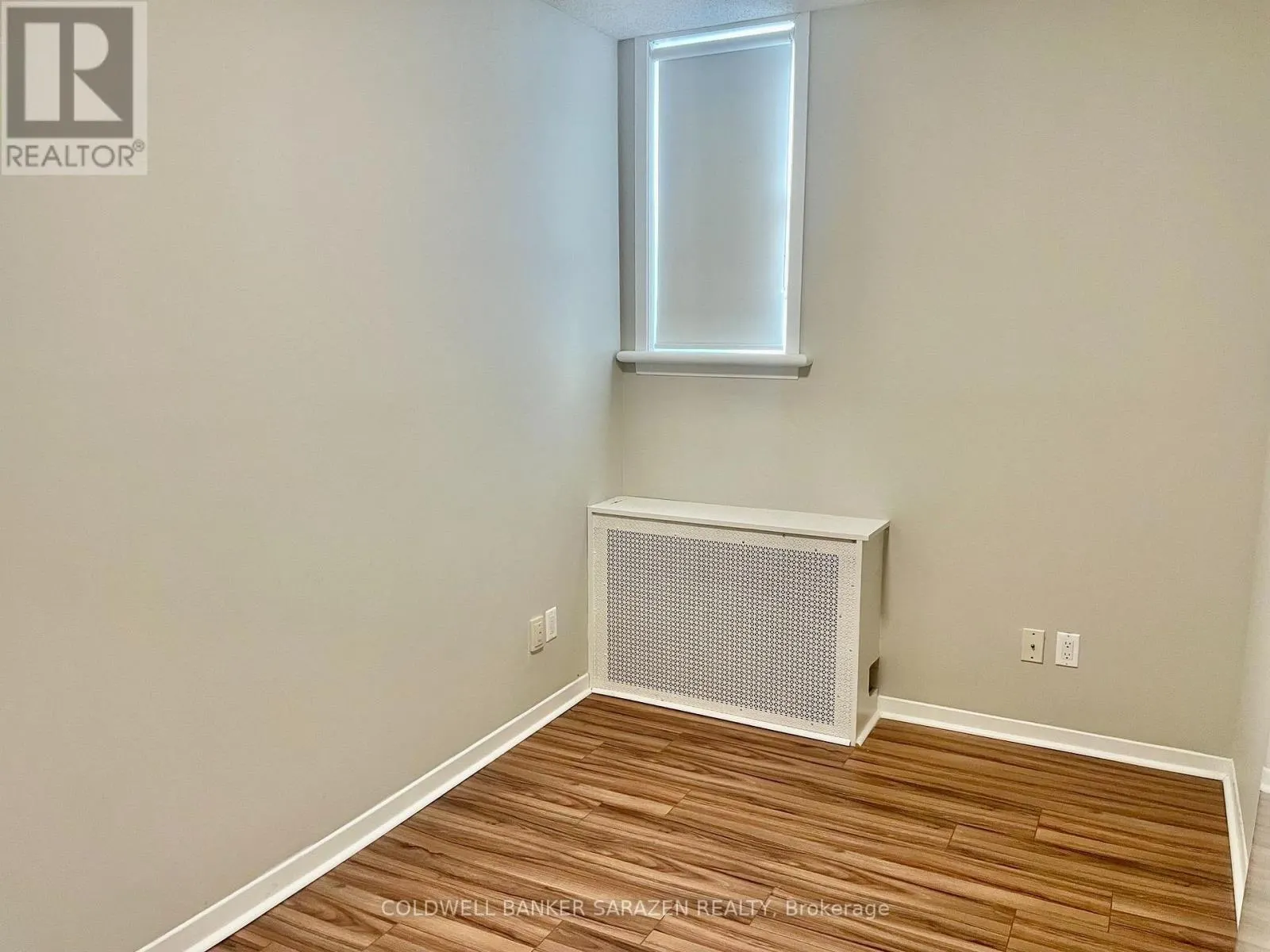 4 - 58 PARENT AVENUE