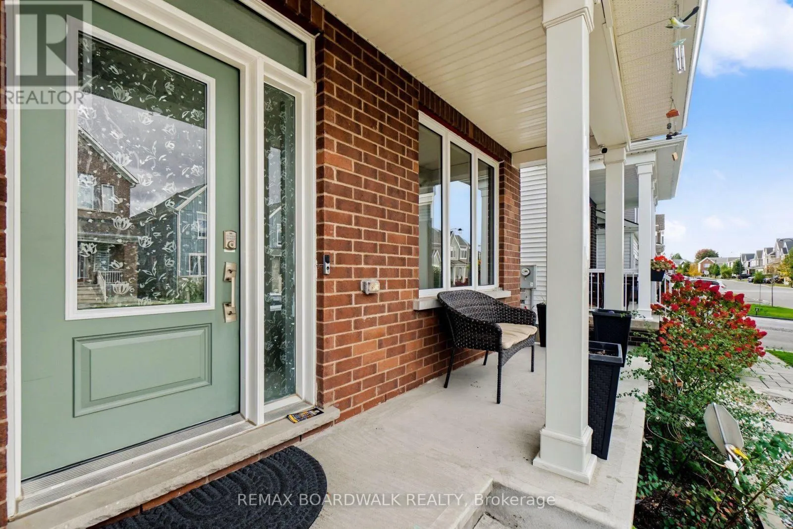 1008 CARDEN LANE