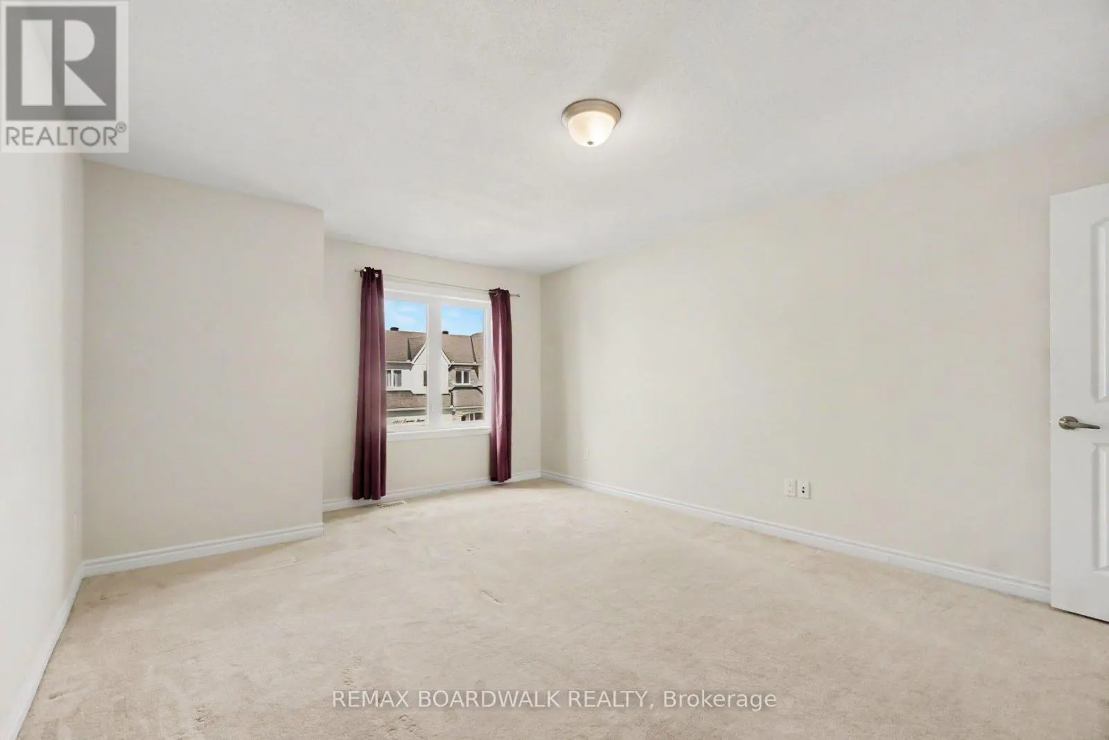 1008 CARDEN LANE