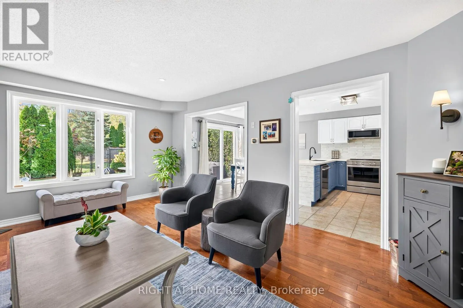 54 VINIFERA DRIVE