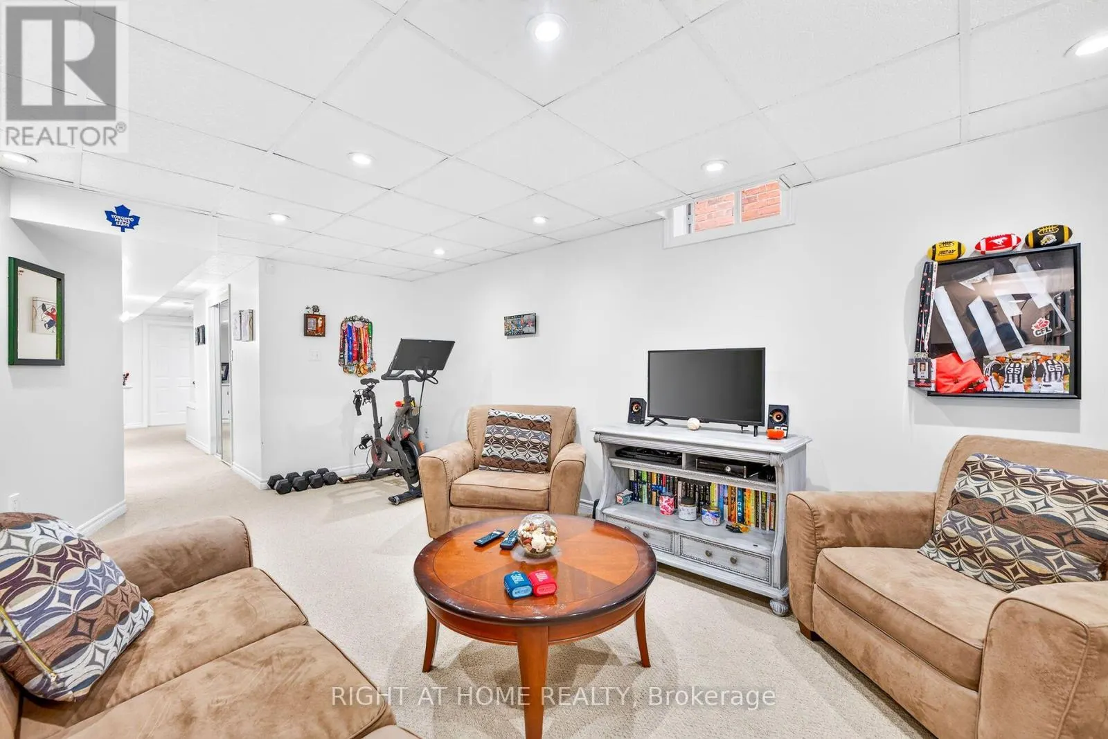 54 VINIFERA DRIVE