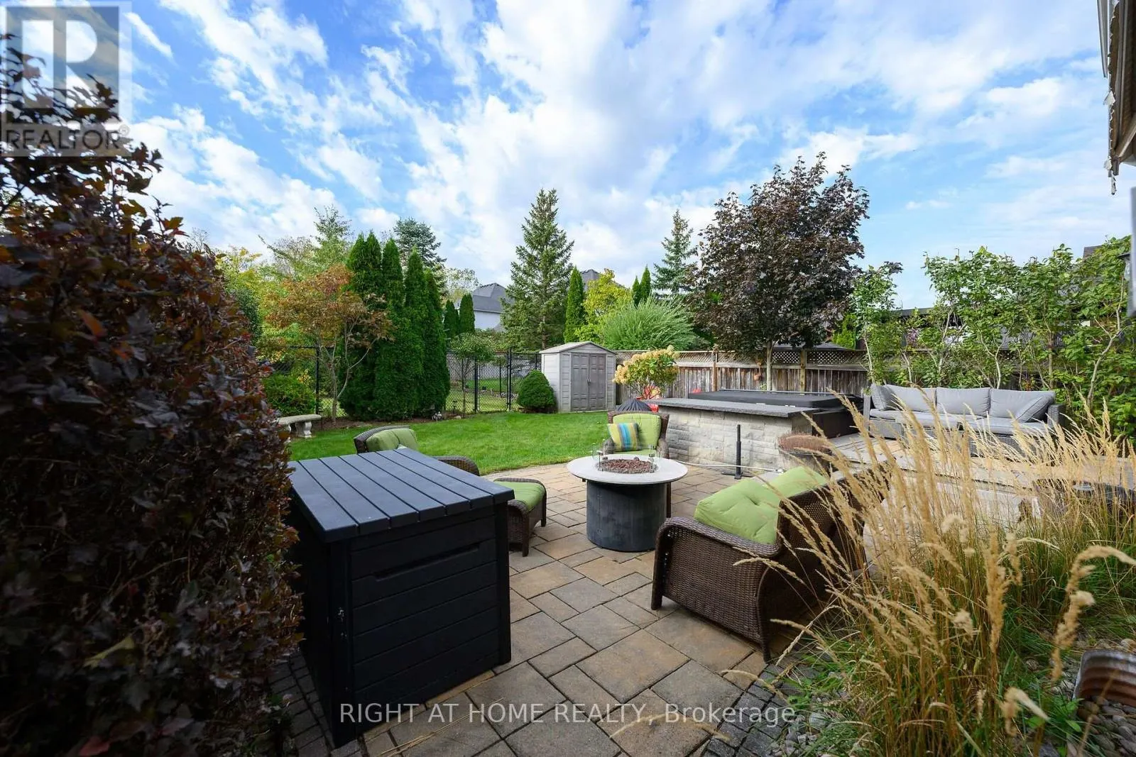 54 VINIFERA DRIVE