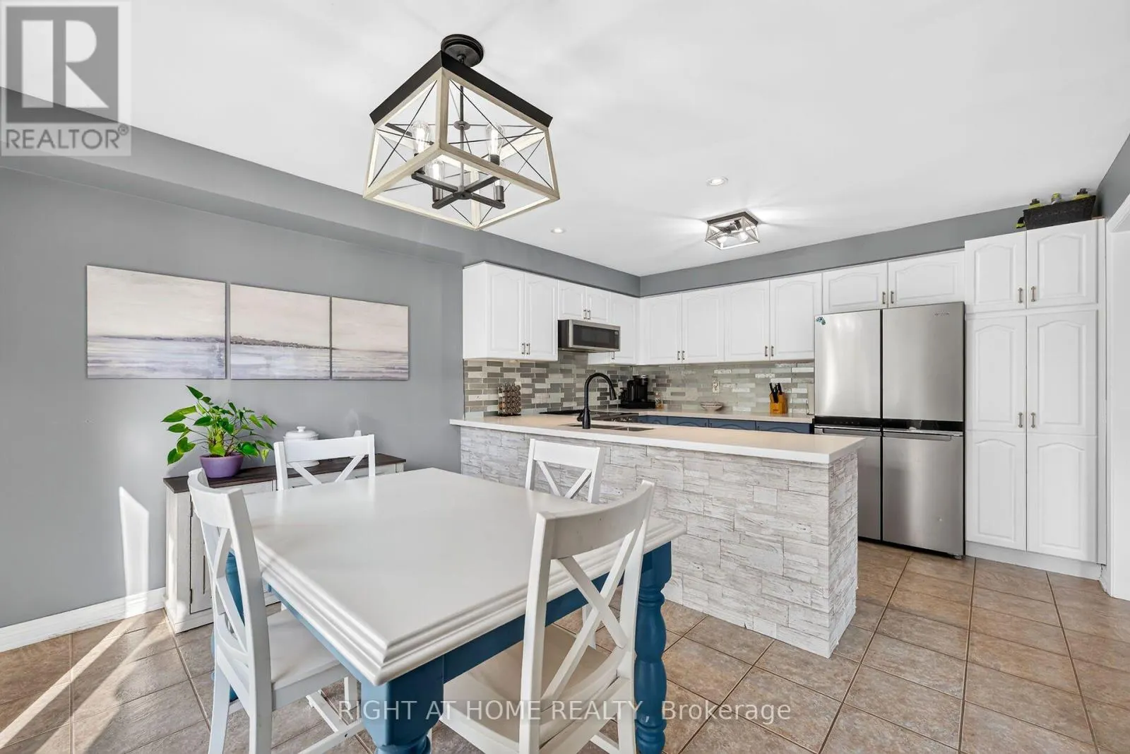 54 VINIFERA DRIVE