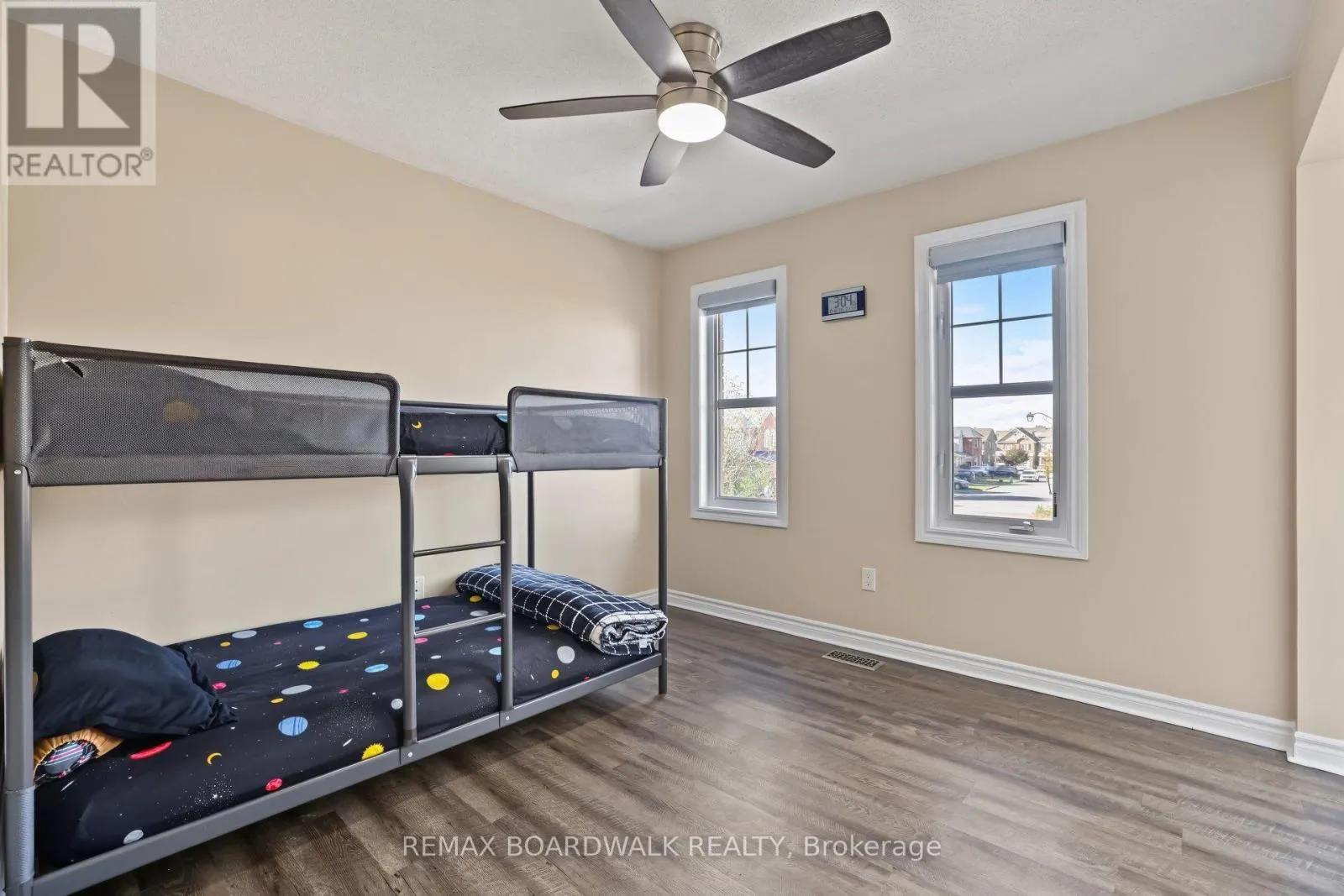 508 SUNLIT CIRCLE