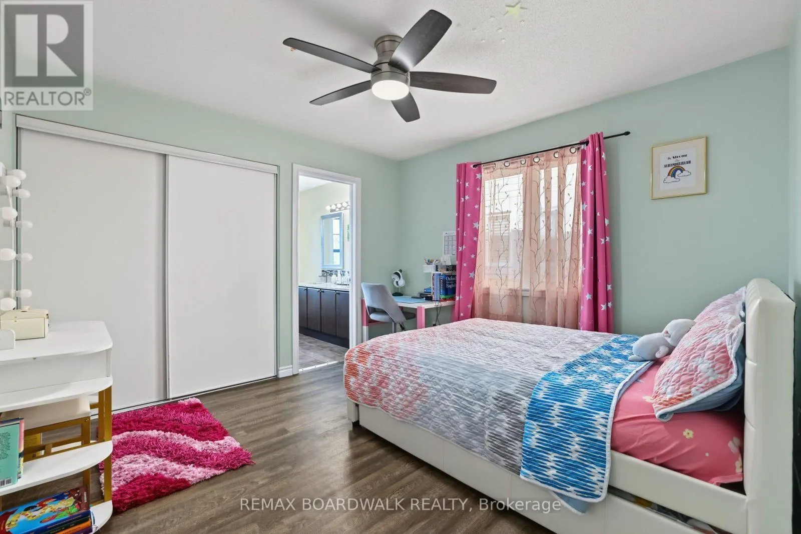 508 SUNLIT CIRCLE