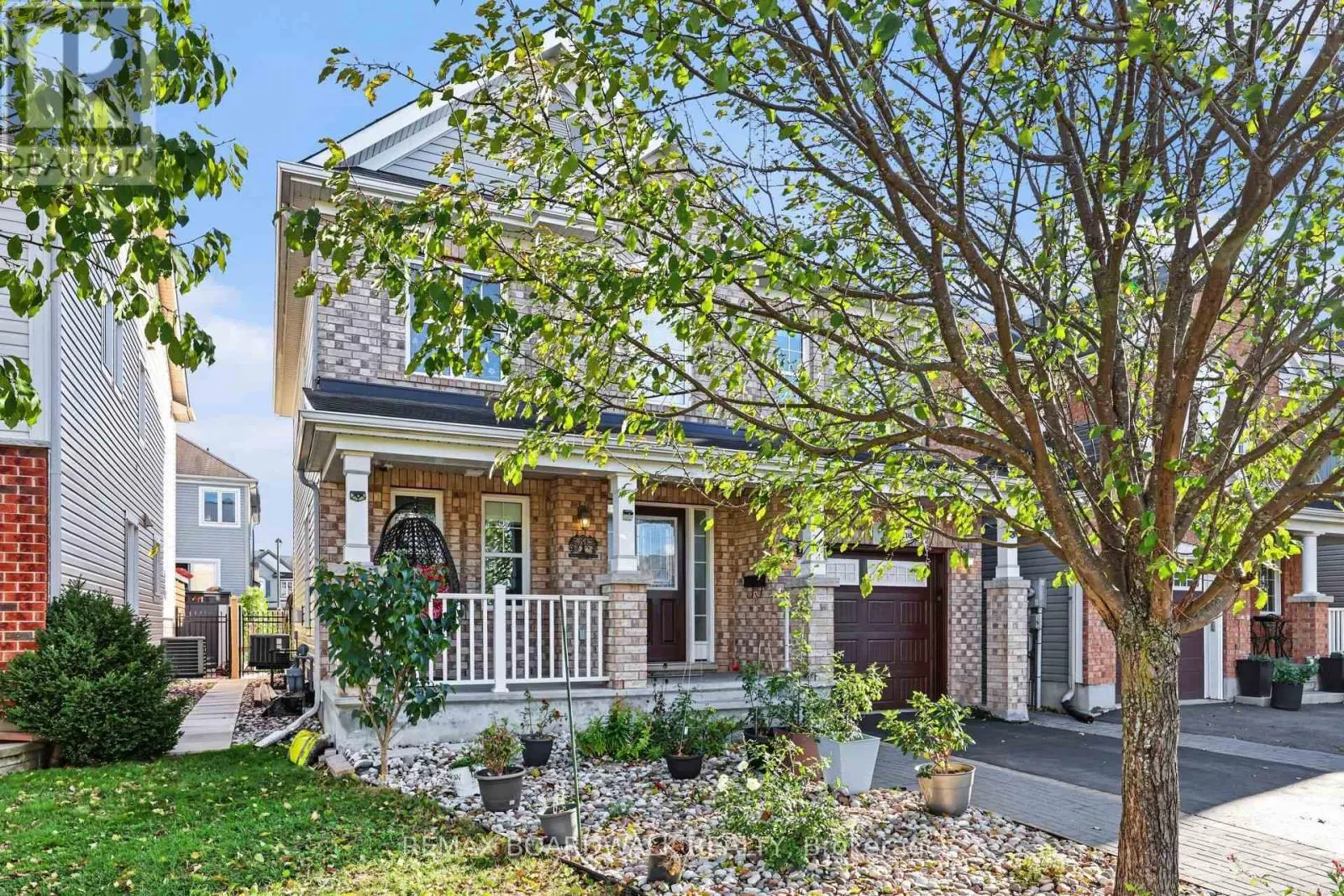 508 SUNLIT CIRCLE