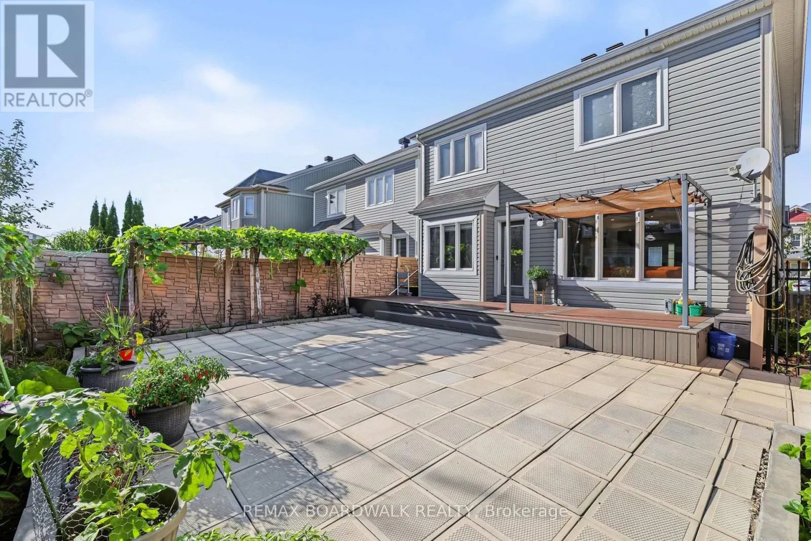508 SUNLIT CIRCLE