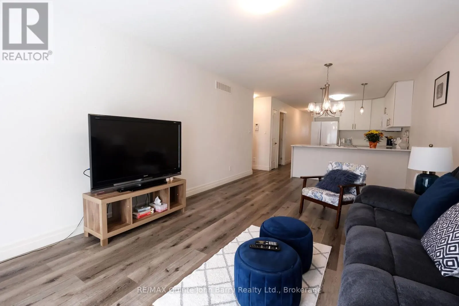 25 HILLSIDE MEADOW DRIVE