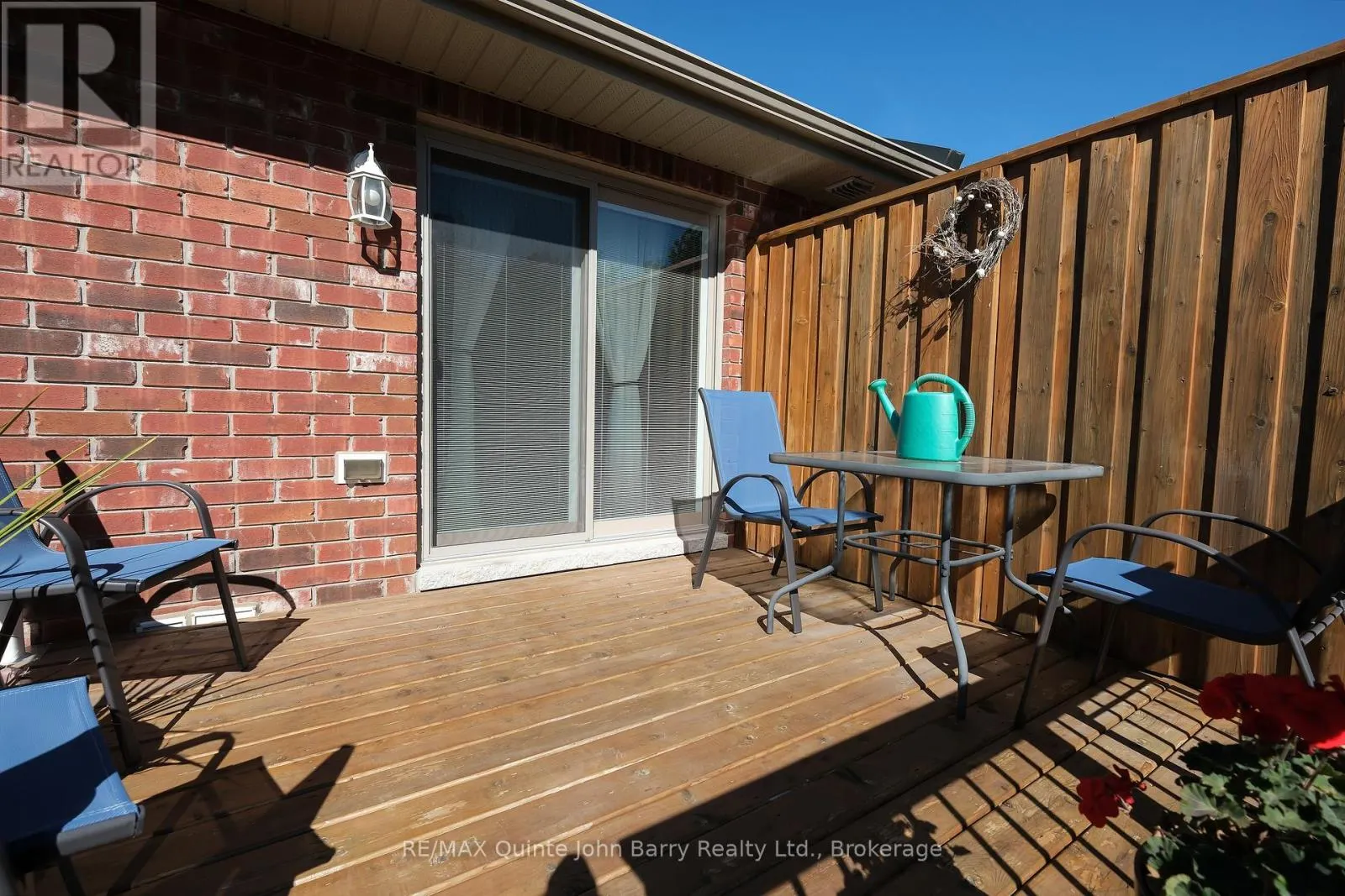 25 HILLSIDE MEADOW DRIVE