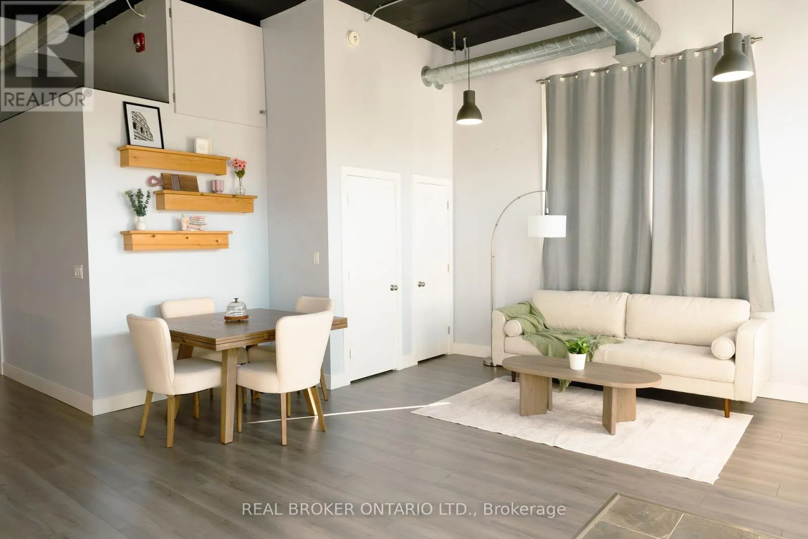 UNIT 102 - 904 PAISLEY ROAD
