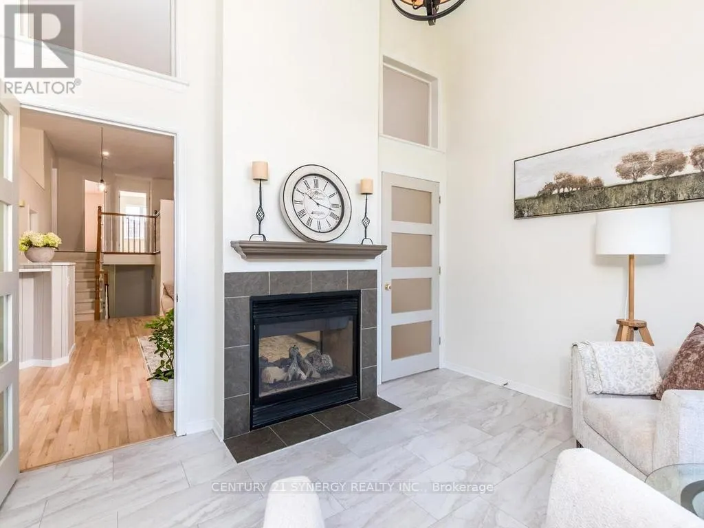 128 MACASSA CIRCLE