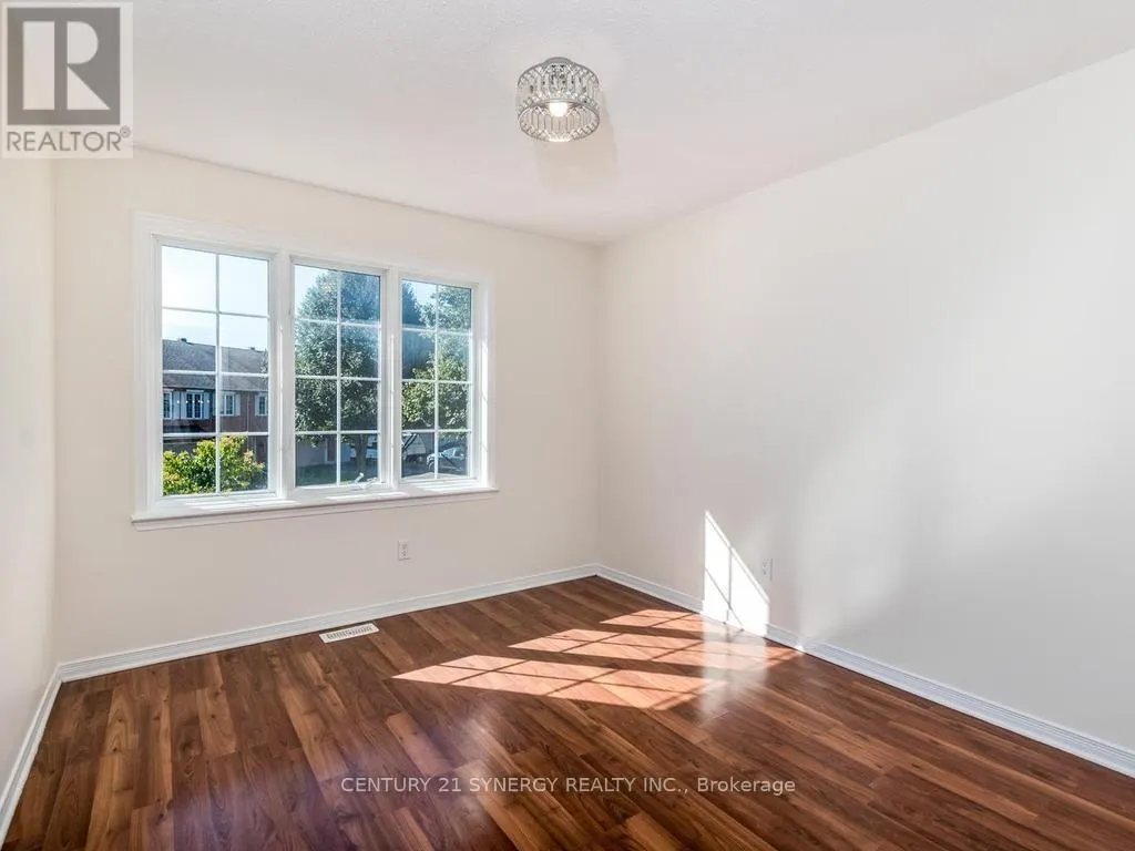 128 MACASSA CIRCLE