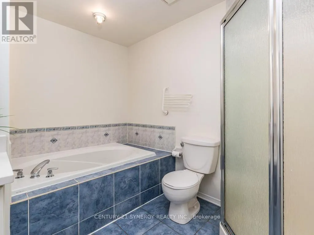 128 MACASSA CIRCLE