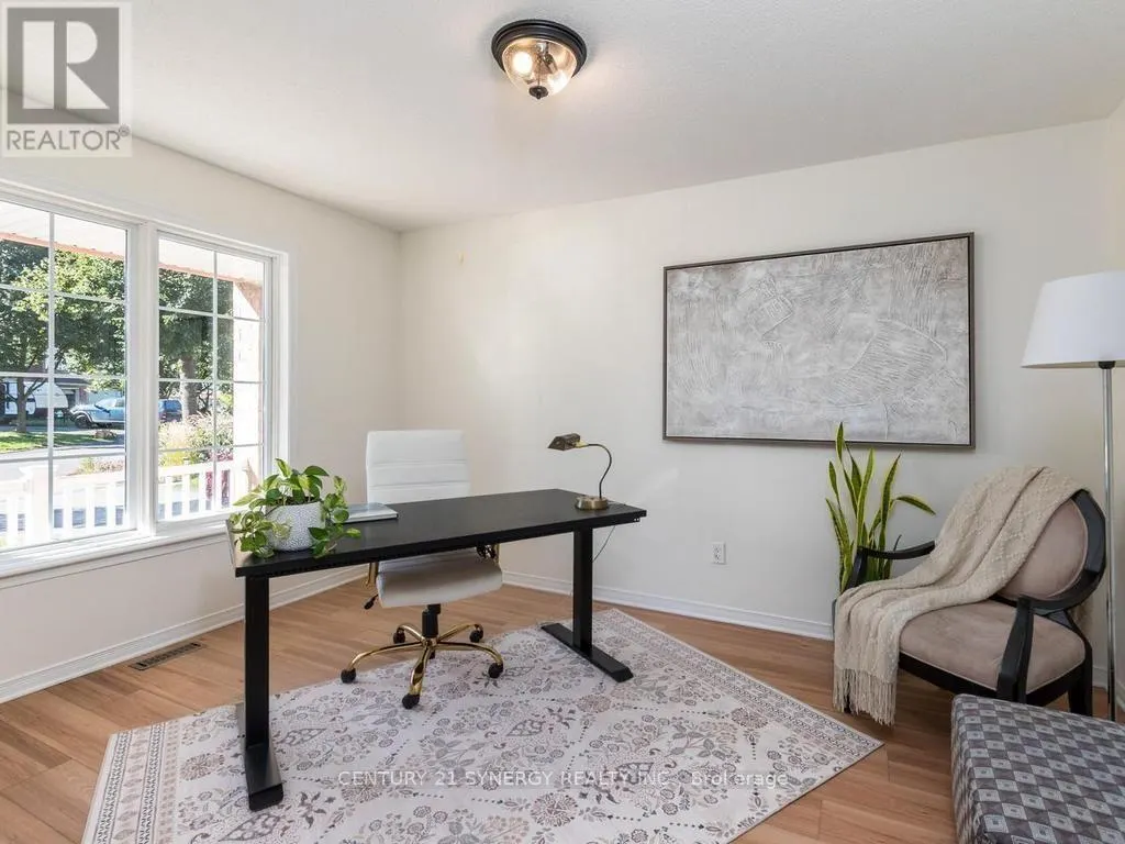 128 MACASSA CIRCLE
