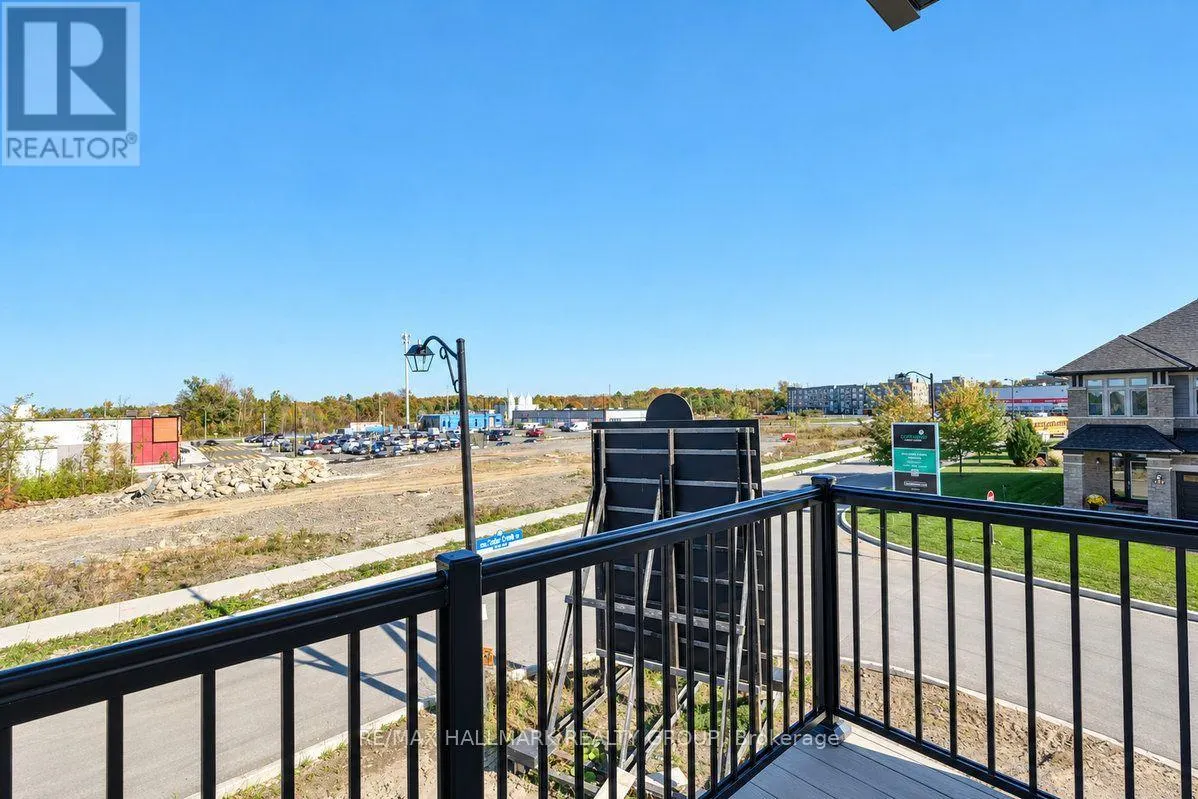 1063 CEDAR CREEK DR DRIVE