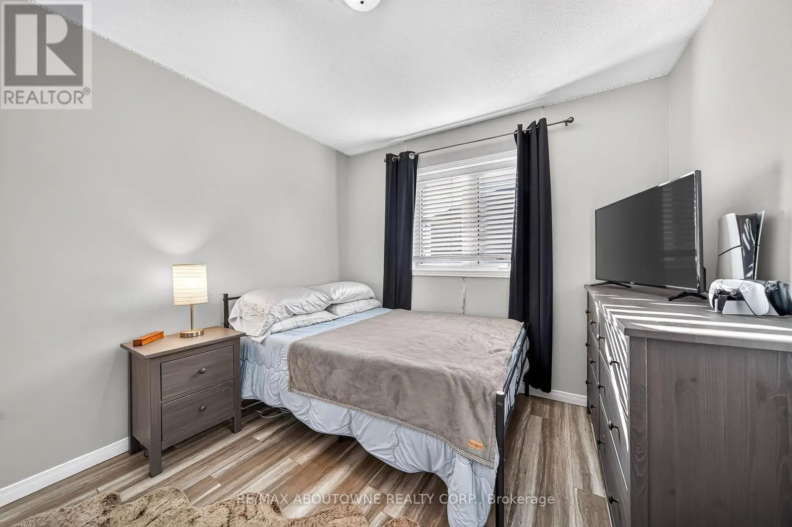 21 - 170 PALACEBEACH TRAIL