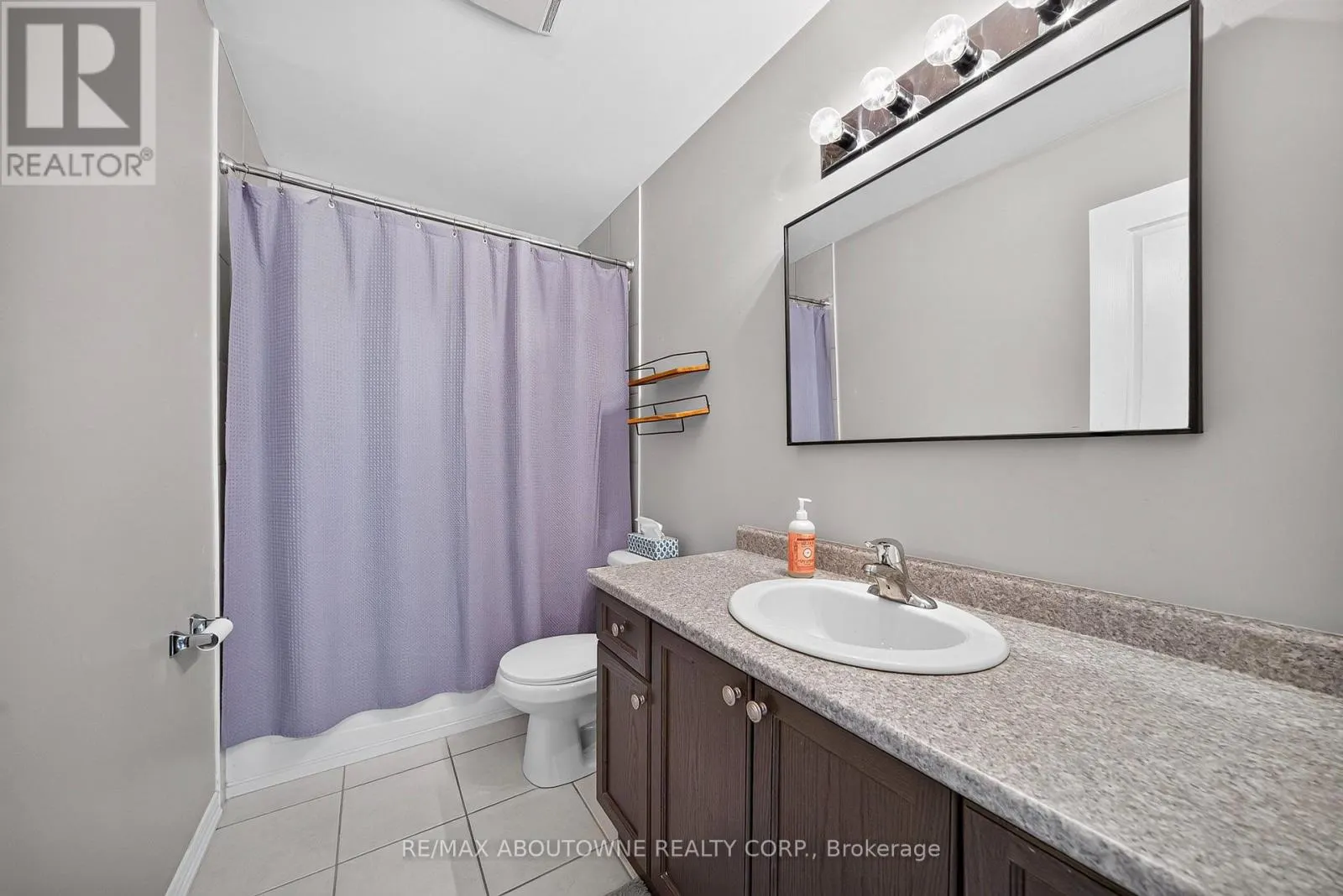 21 - 170 PALACEBEACH TRAIL
