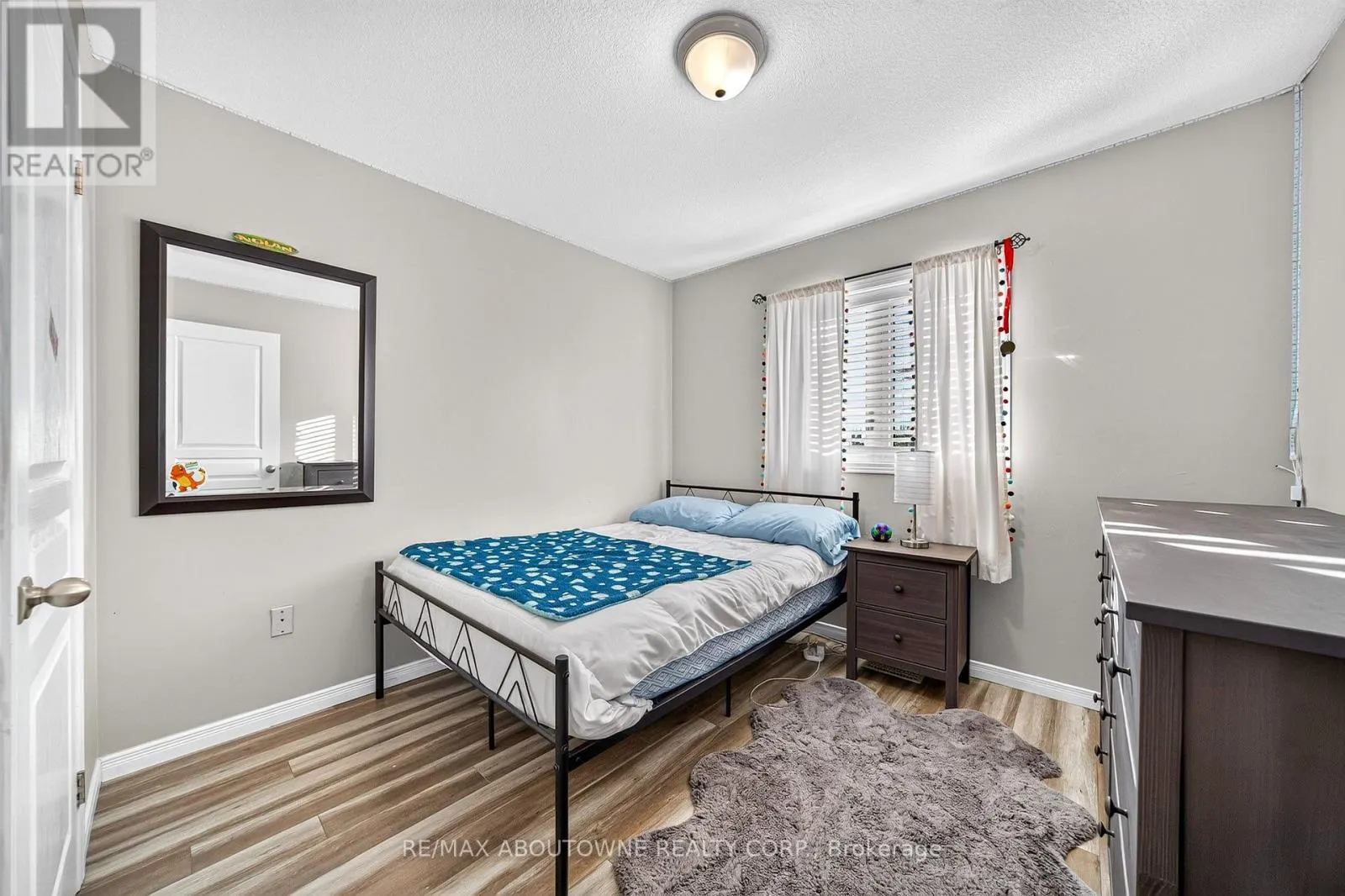 21 - 170 PALACEBEACH TRAIL